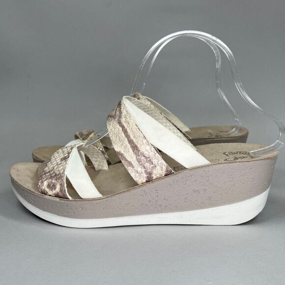 Fantasy Sandals Women's Size 9.5 Aria Criss-Crossed Strapped Wedge Sandals - Picture 4 of 12